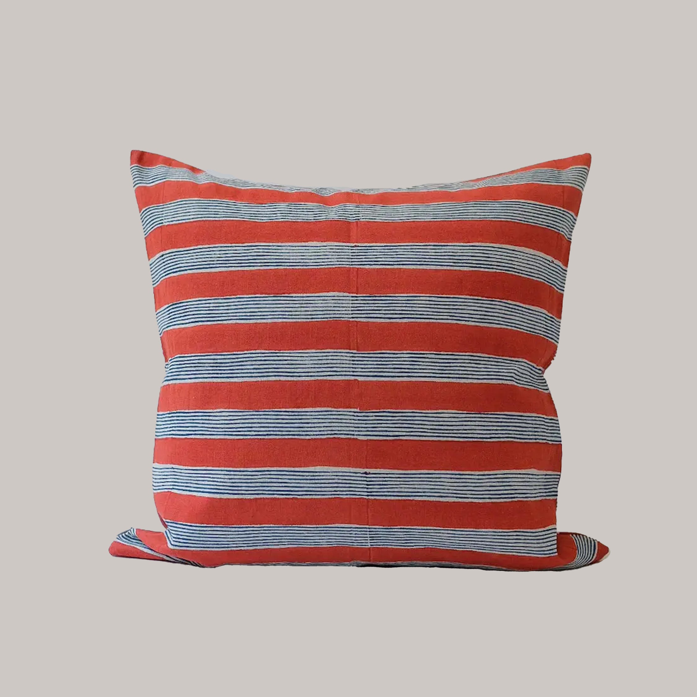 Indu Cushion